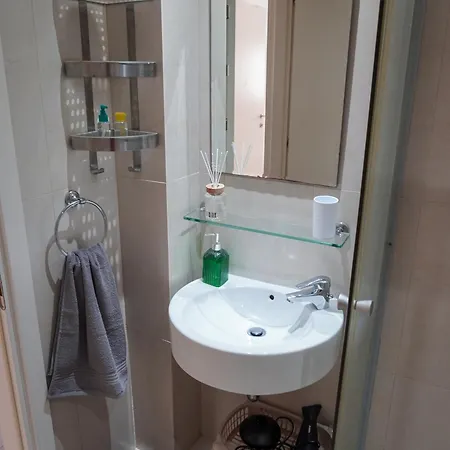 Apartament Spacious Near The Mall Paphos