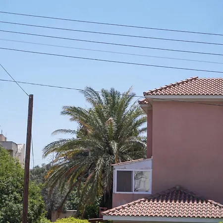 Spacious Near The Mall *